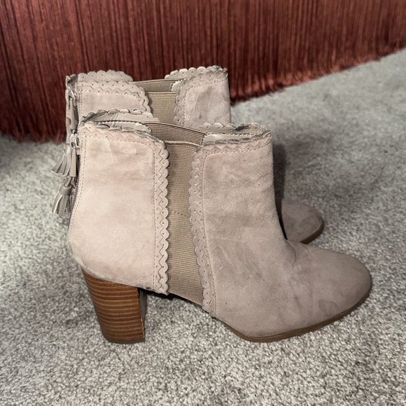 Booties - Picture 4 of 5